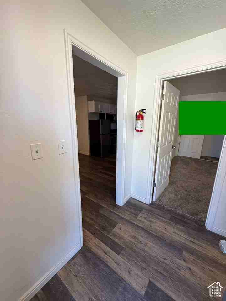 390 E St #1 - Photo 7 of 12