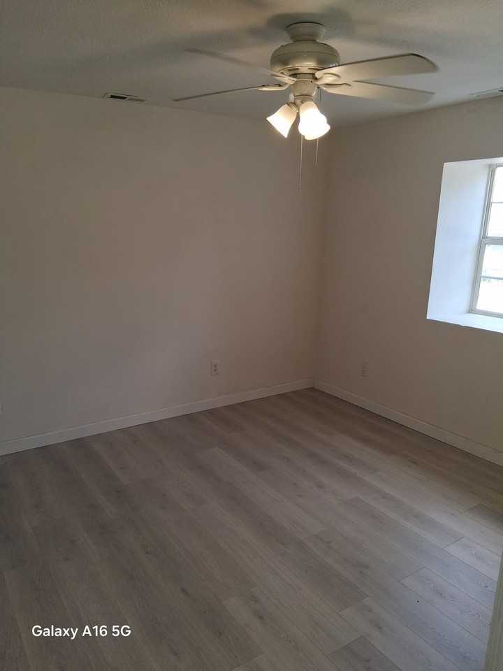 2450 9th Ave #3 - Photo 7 of 13