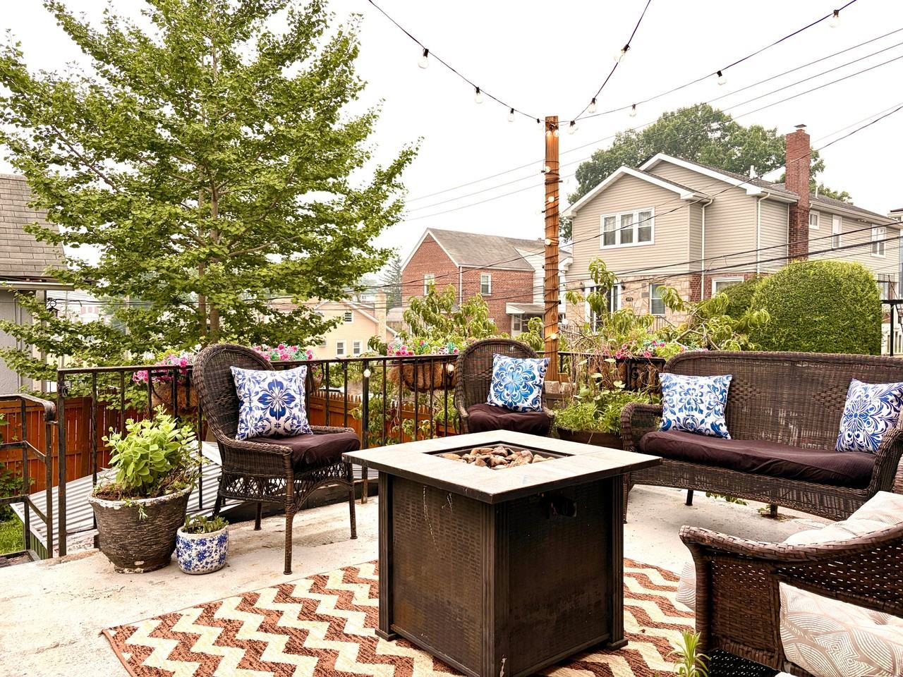 2 Linwick Pl