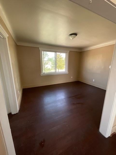 8457 Cahalan St - Photo 6 of 9