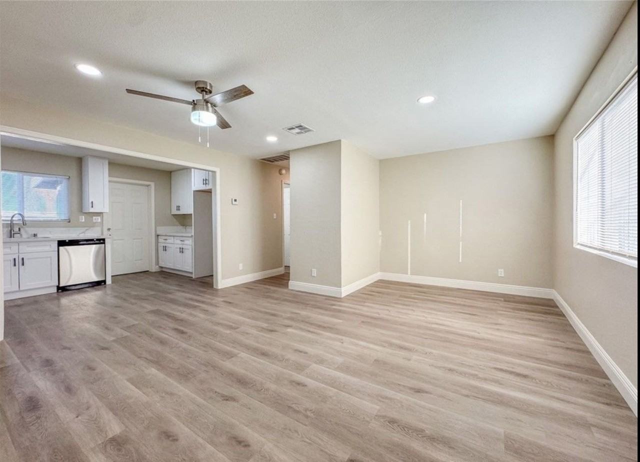 804 Vine St - Photo 4 of 9