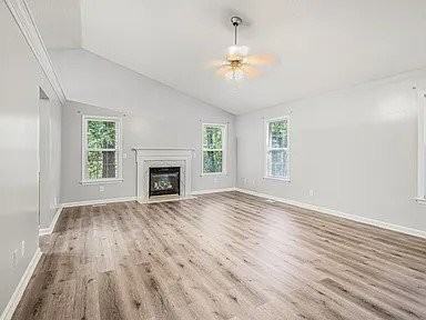 129 Nelson Ct - Photo 2 of 11
