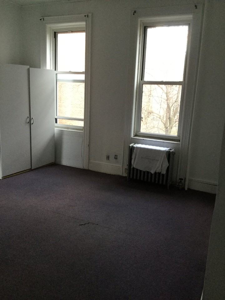 2908 31st Ave #E1 - Photo 7 of 8