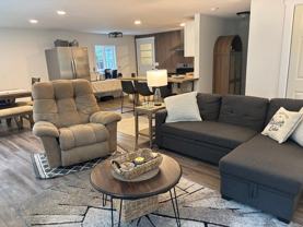 8226 Hiawatha Ave - Photo 1 of 1