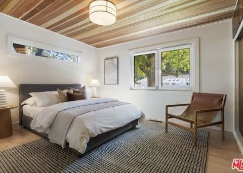 3108 Nichols Canyon Rd - Photo 4 of 14