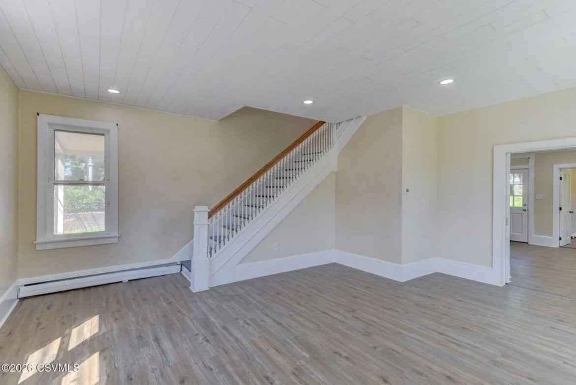 404 Main St #404 - Photo 5 of 14