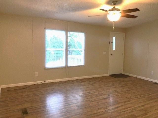 2610 Deertrack Dr - Photo 2 of 20