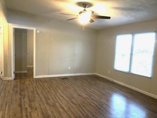 2610 Deertrack Dr - Photo 3 of 20