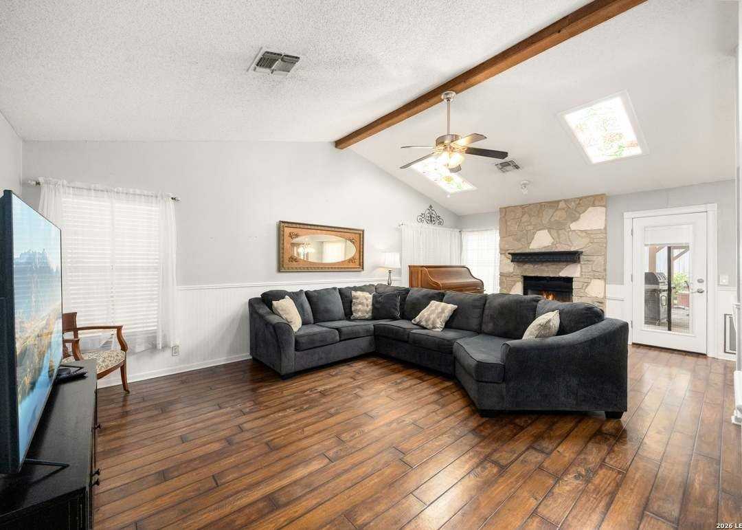 8923 Peaceful Grv - Photo 4 of 16