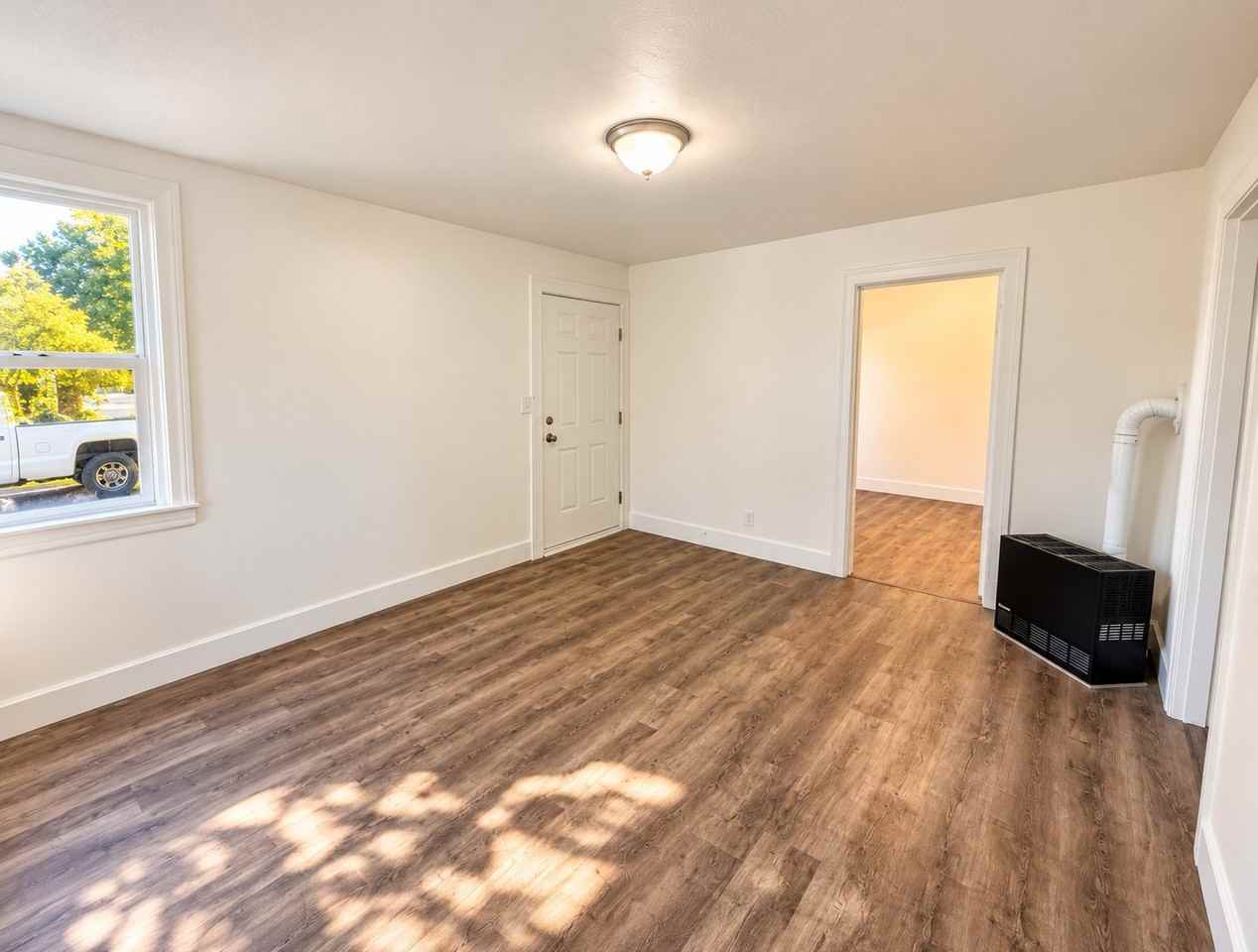 1410 Mitchell St #1410 - Photo 7 of 20