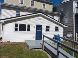 featured image of 140 E Pike St #2