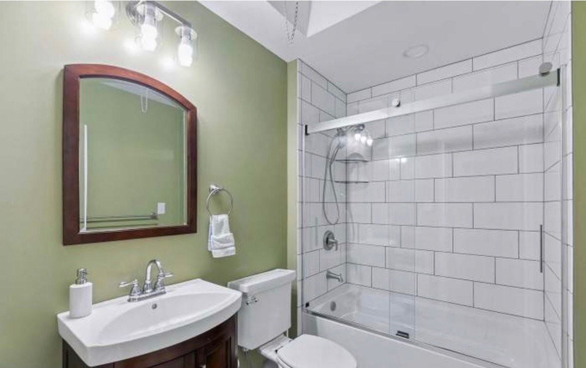 413 E Allens Ln - Photo 2 of 31