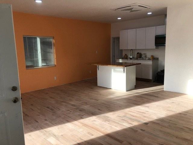 17923 52nd Ave E #B - Photo 3 of 8