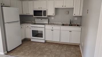 featured image of 5 Lori Ln #F
