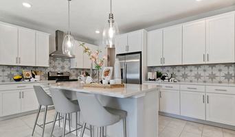featured image of 6878 Mirage St