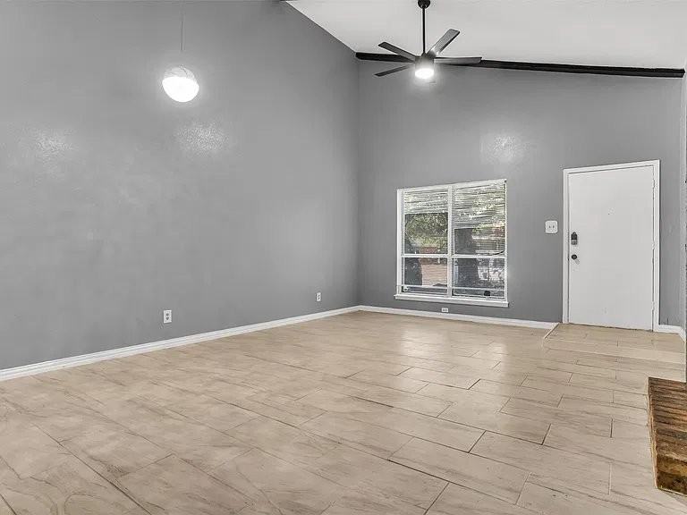 2604 Nina Cir - Photo 3 of 16