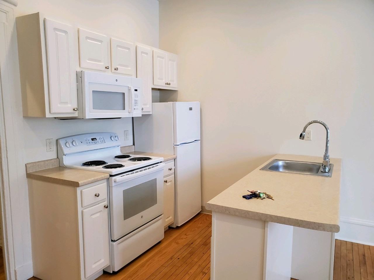 3 George St #1 - Photo 2 of 3