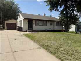 5348 N 47th Ave - Photo 1 of 1