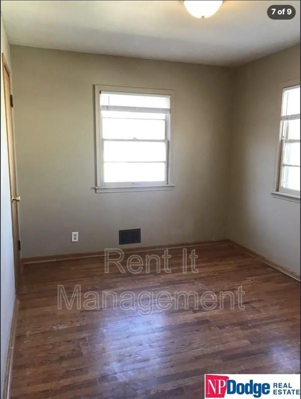 5348 N 47th Ave - Photo 6 of 19