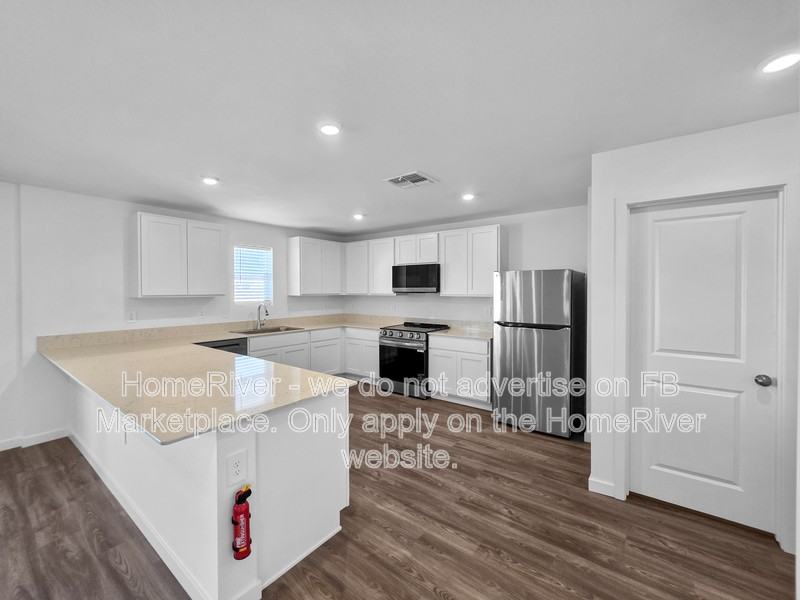 15177 S Yava Rd - Photo 5 of 20