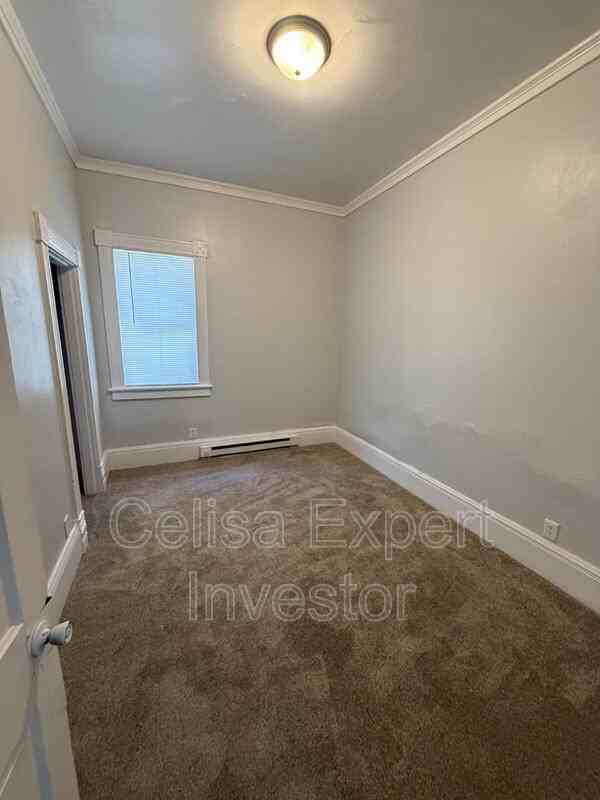 121 E Suttenfield St #1 - Photo 3 of 6