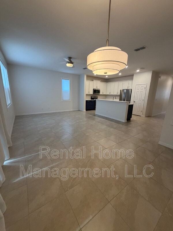 645 Black Eagle Dr - Photo 7 of 15