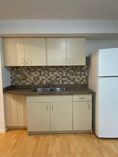 9714 78 Ave Nw - Photo 5 of 16