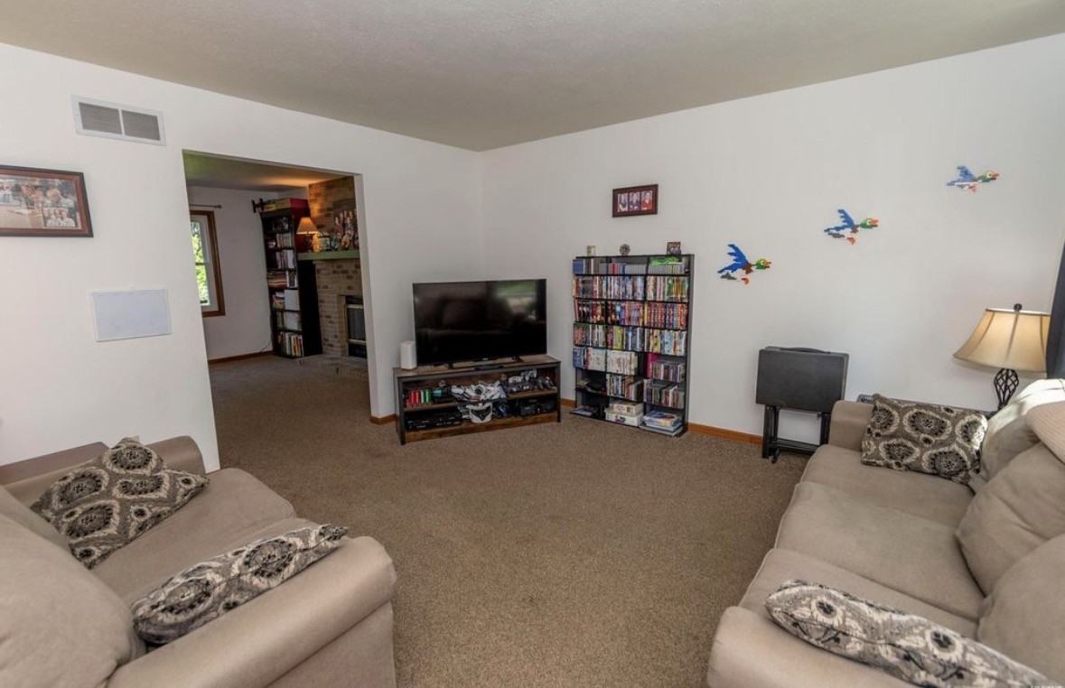 51145 Brandychase W #NA - Photo 5 of 17