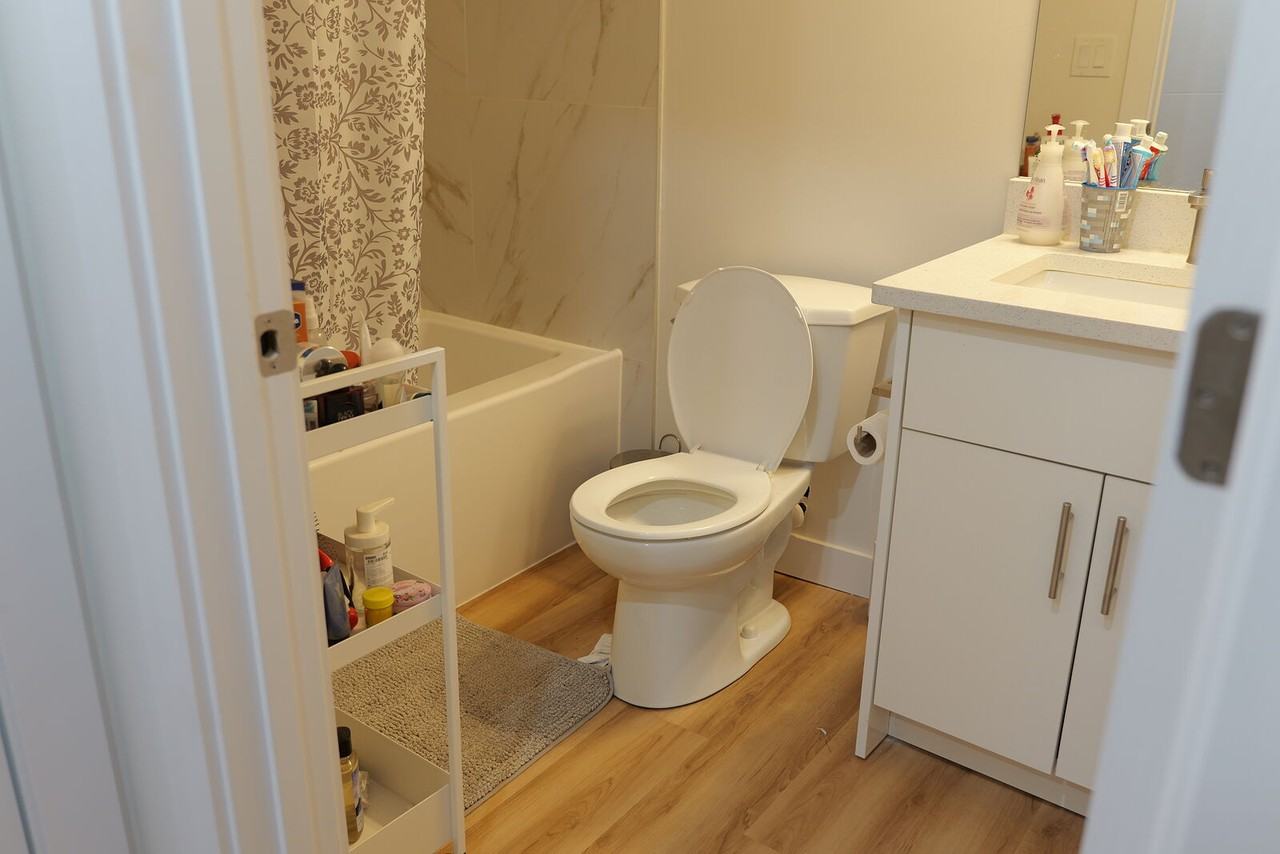 16711 30 Ave Sw - Photo 7 of 8