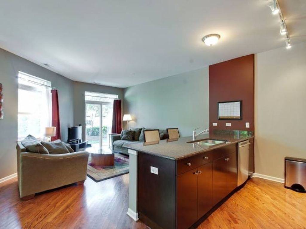 1451 S Halsted St #1B - Photo 3 of 16