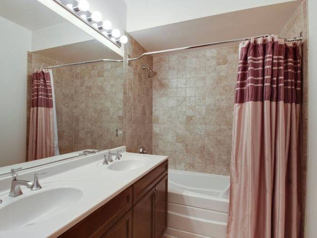1451 S Halsted St #1B - Photo 7 of 16
