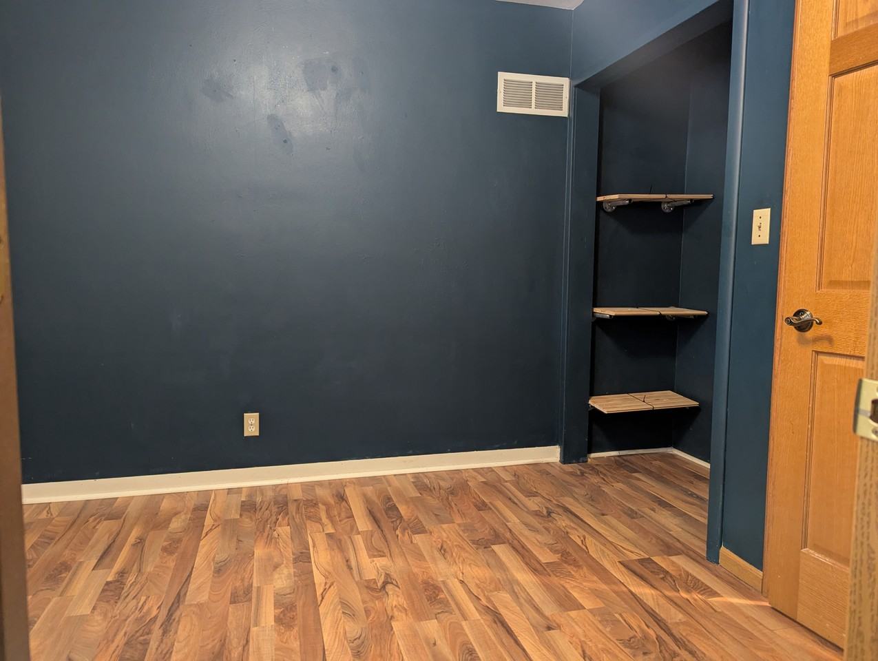 519 Pflieger St #NA - Photo 6 of 26
