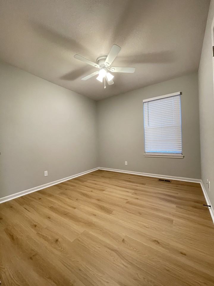 8660 Ne 110th St #NA - Photo 5 of 10