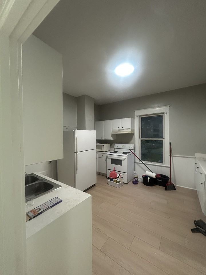 1215 Massachusetts Ave #NA - Photo 3 of 25