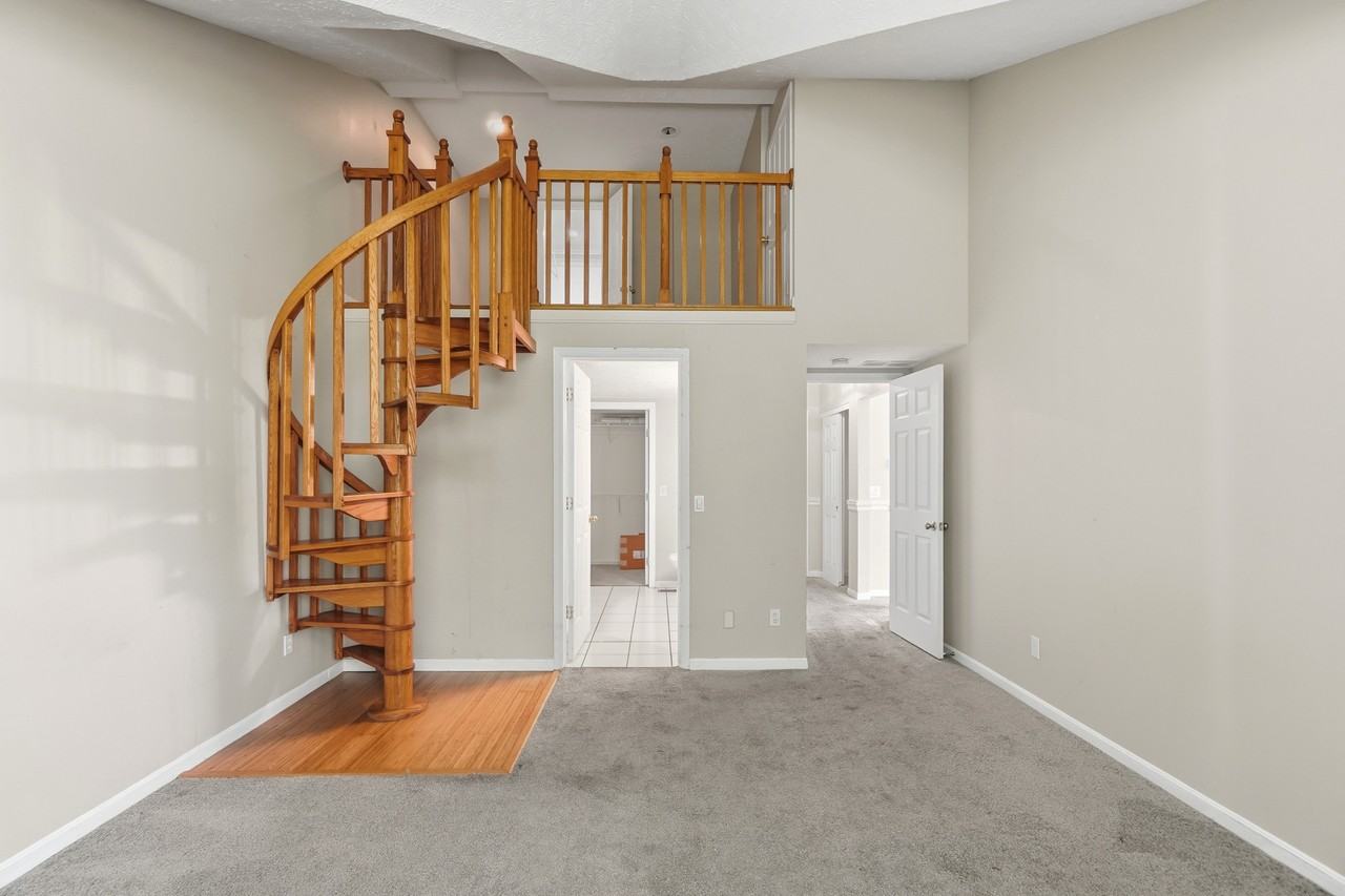 2216 Woodacre Dr #NA - Photo 6 of 20