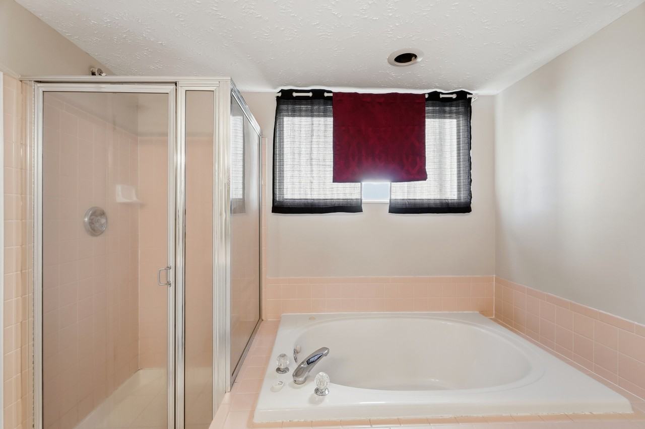 2216 Woodacre Dr #NA - Photo 7 of 20