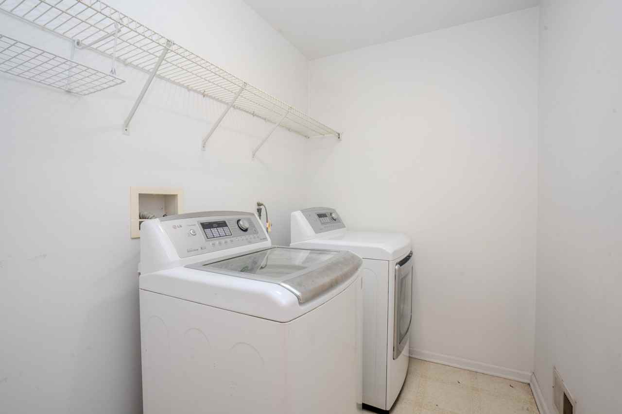 1604 Yarrow Cir #1604 - Photo 5 of 12