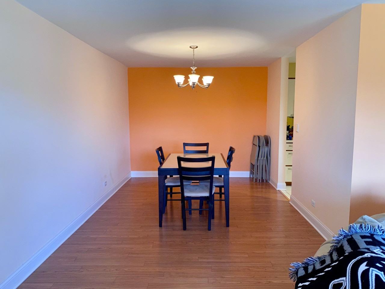 1415 E Central Rd - Photo 4 of 8