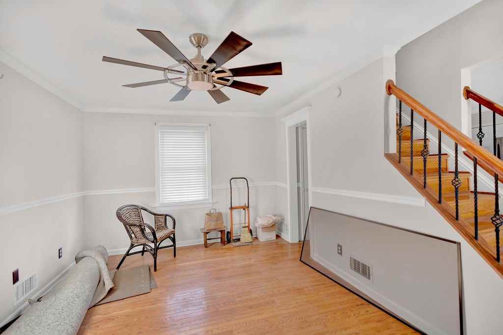 1143 46th St Se #NA - Photo 7 of 29