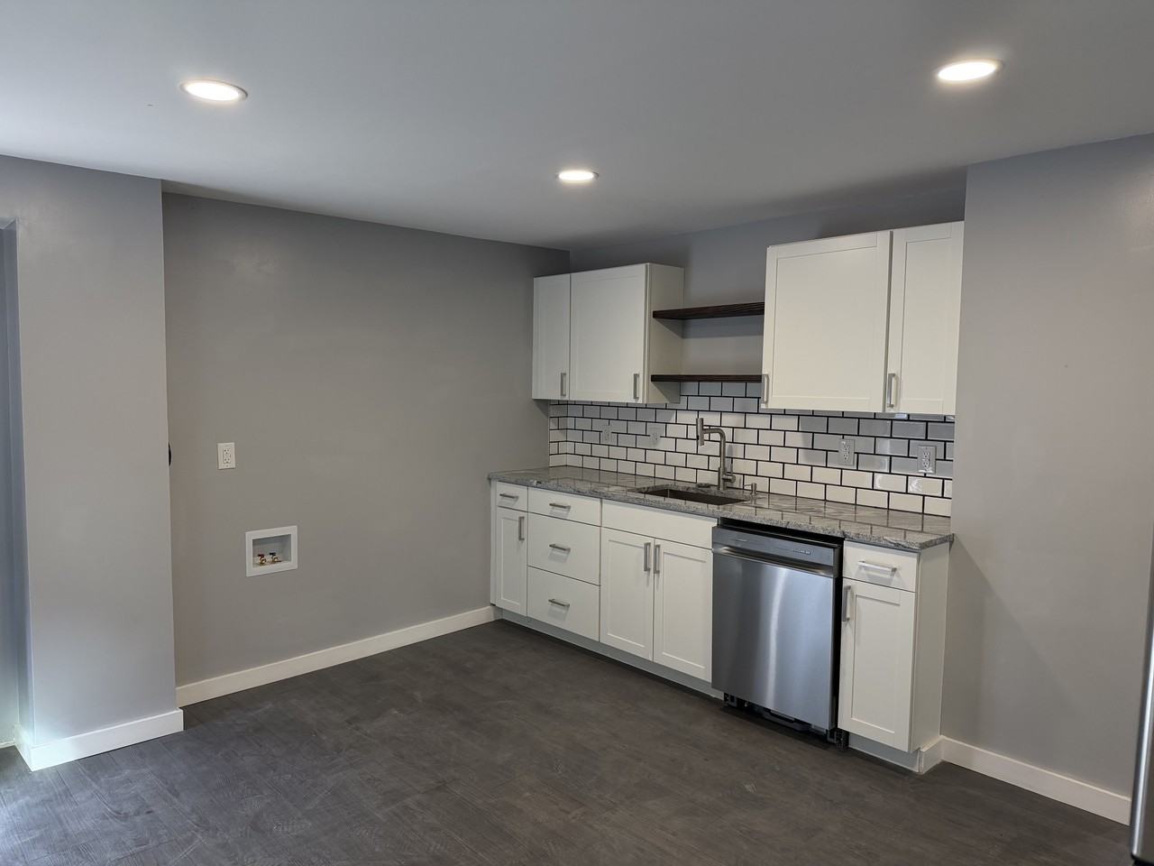 21 Shetucket Ave #21 - Photo 2 of 16