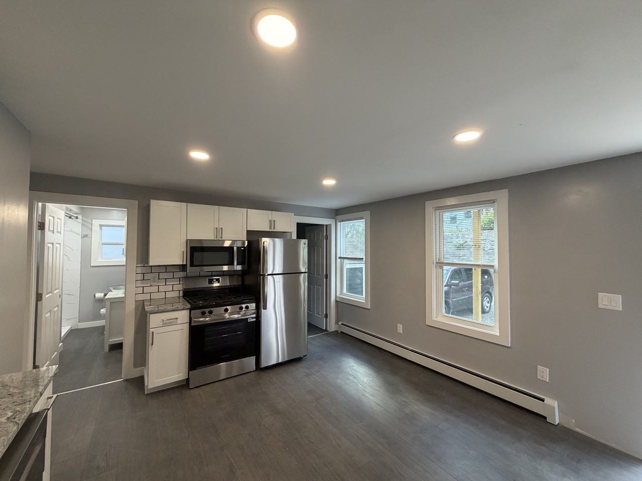21 Shetucket Ave #21 - Photo 4 of 16