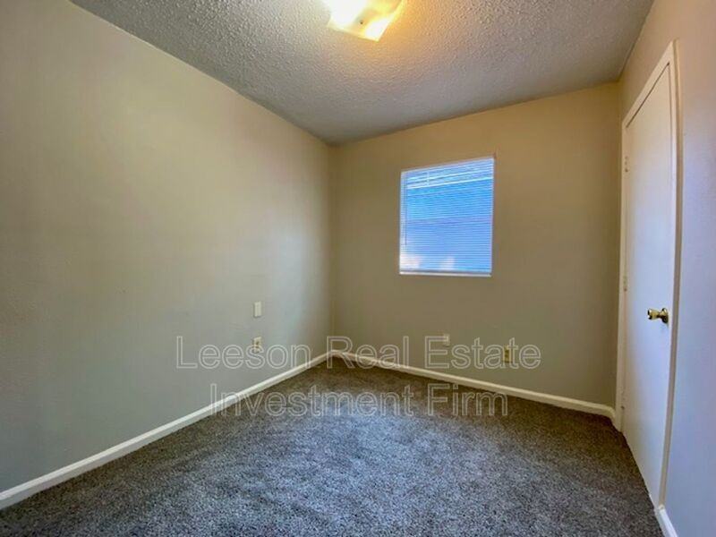 3071 Pouncey Ln - Photo 7 of 11