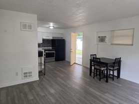 5335 Andrus Ave - Photo 1 of 1