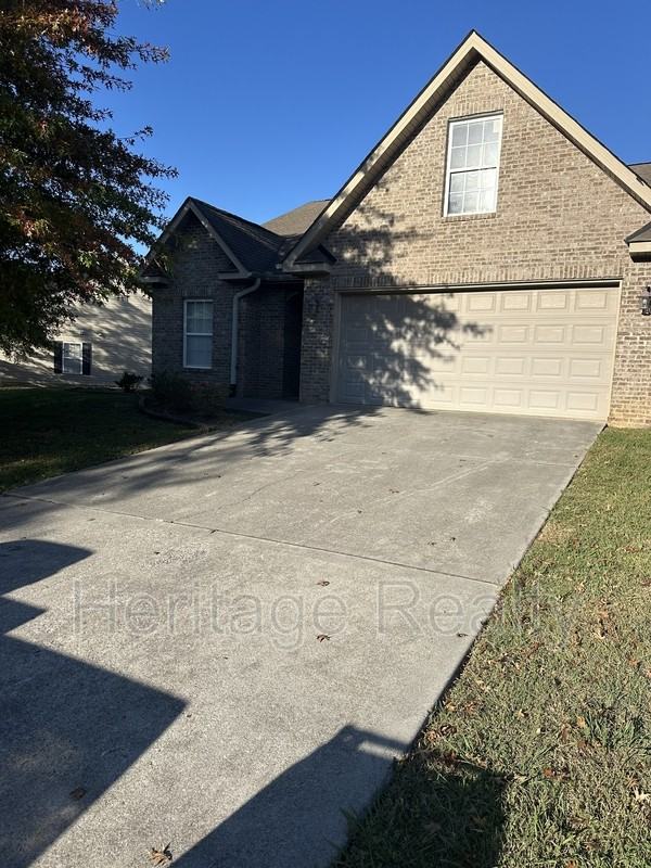 2832 Mossy Oaks Ln - Photo 3 of 5