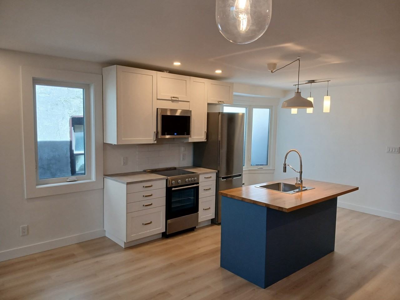 Saint Clarens Avenue - Photo 2 of 5
