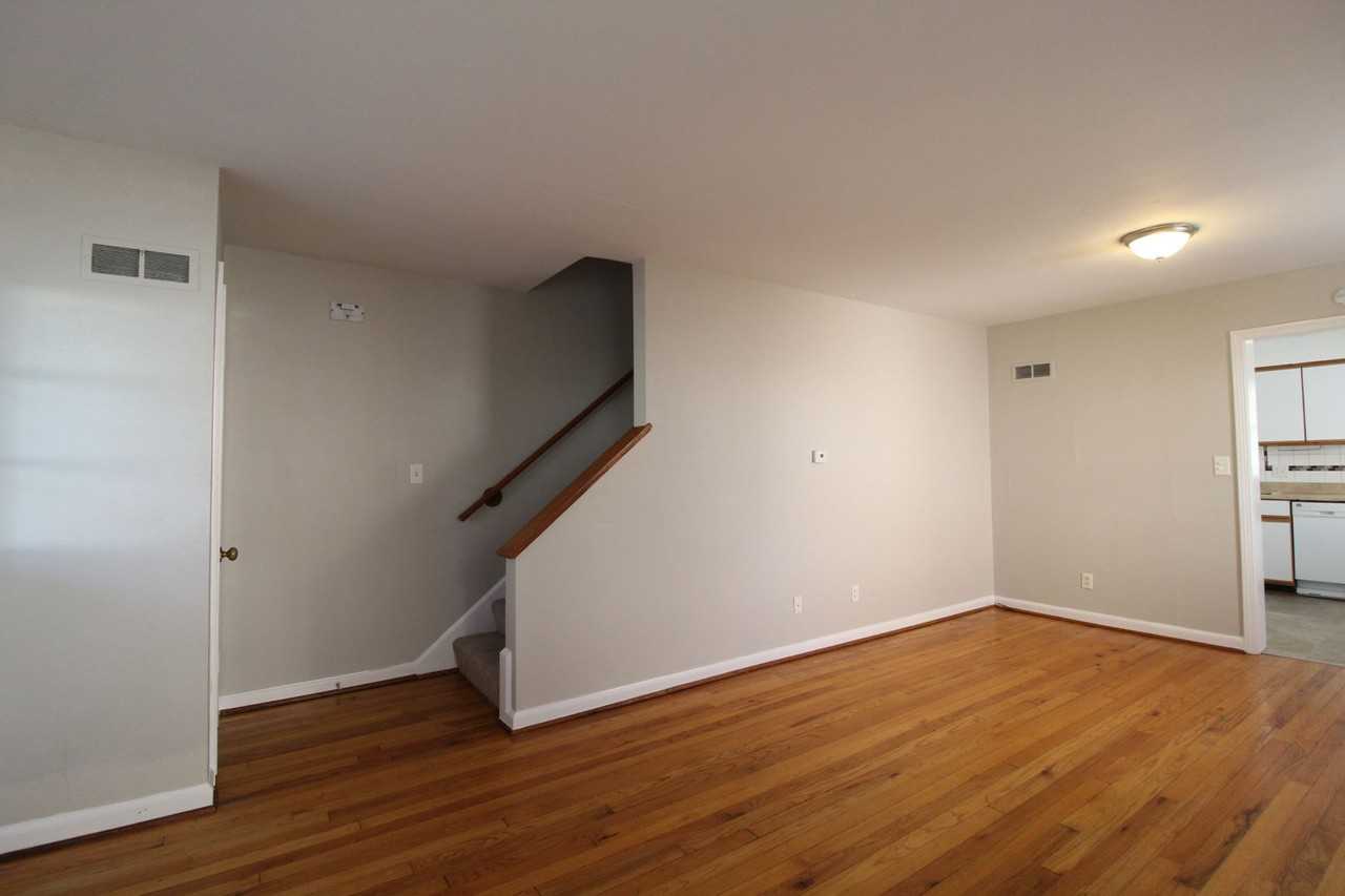 7552 Wyoming St - Photo 2 of 12
