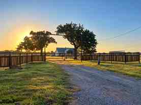 4529 Fm 1195 - Photo 1 of 1
