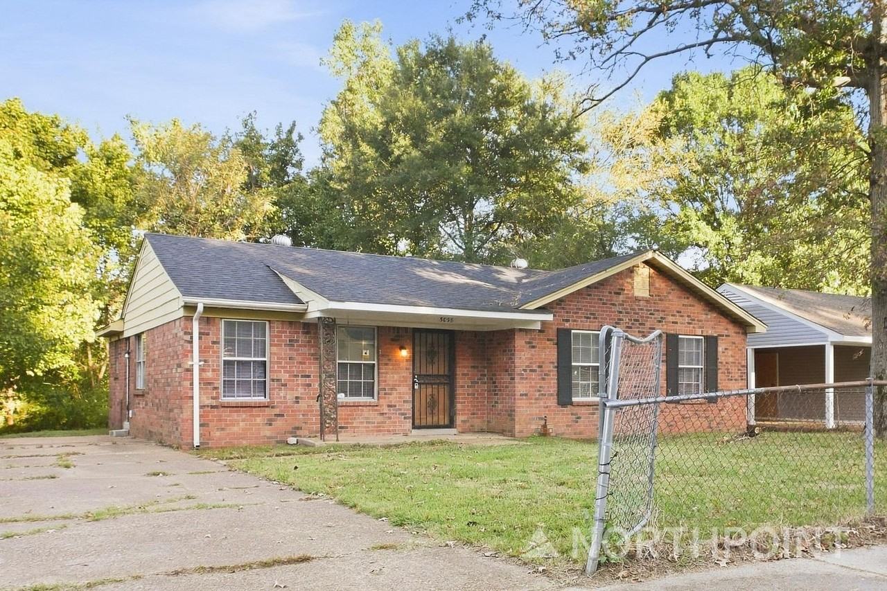 5058 Blacksmith Dr - Photo 2 of 16