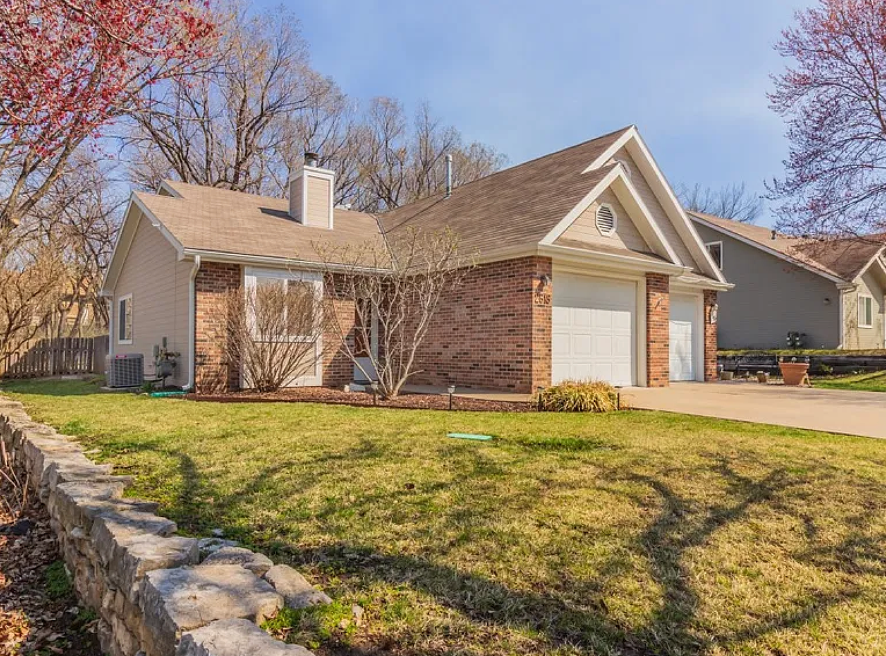 2618 Georgetown Pl - Photo 2 of 26