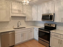 featured image of 904 Norwood St